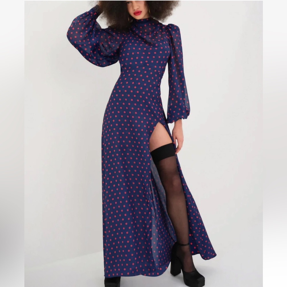 For Love & Lemons Mavis
Maxi Dress Purple Polka Dots Large‎ Long Sleeve Backless